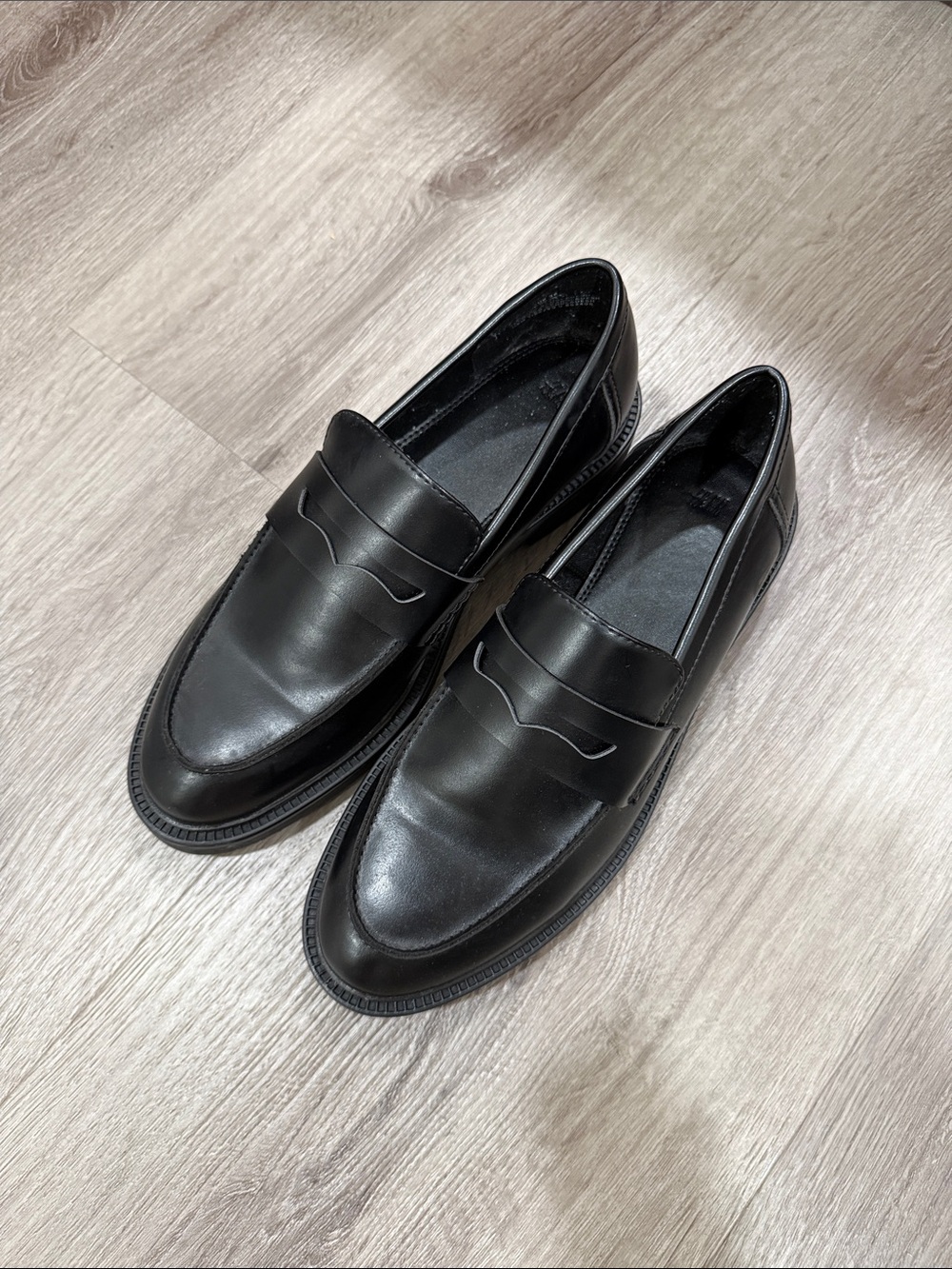 H&M Black Leather Women's Penny Loafers